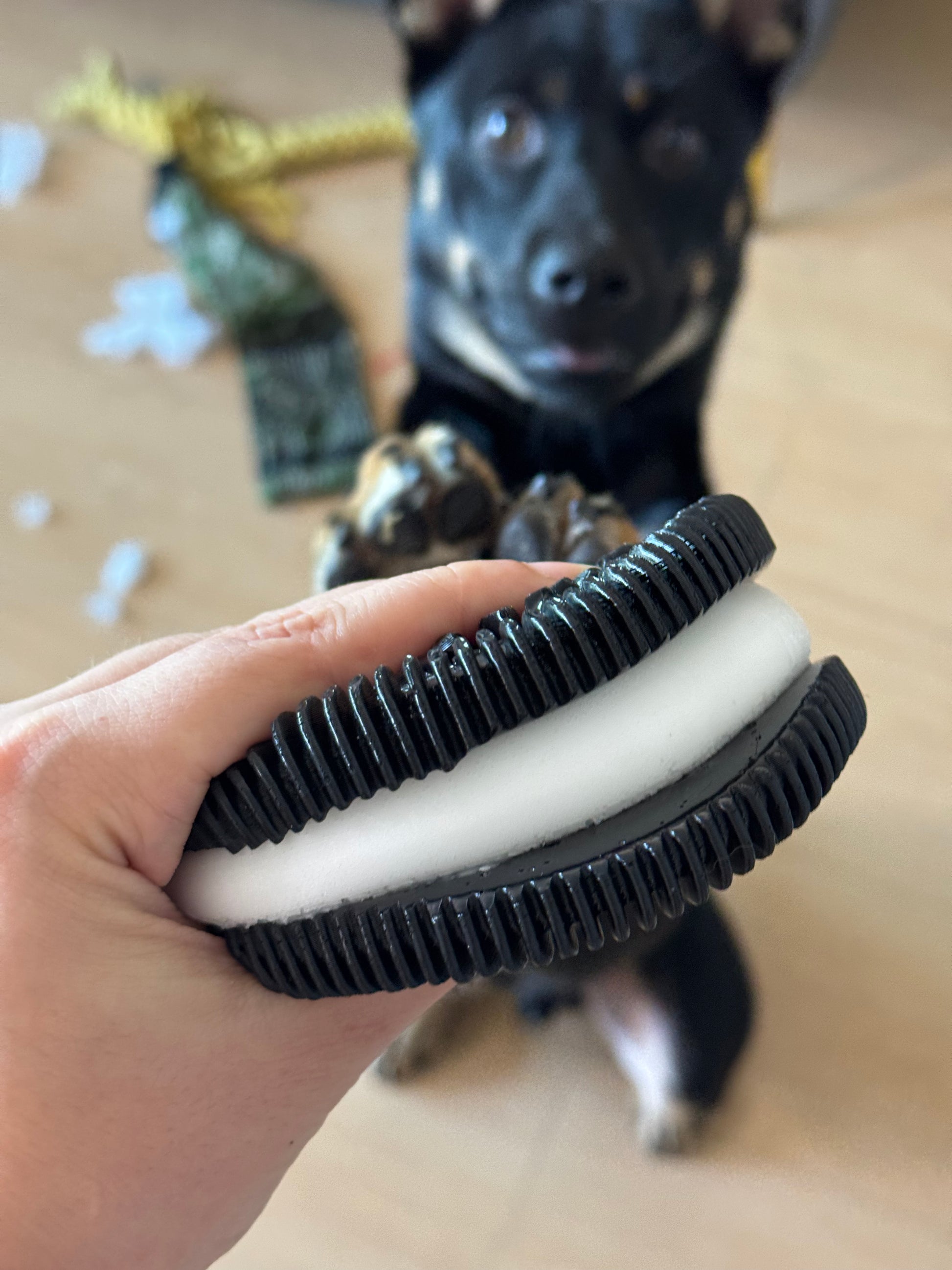 Oreo Squishy Stress Relief Toy – Soft, Cute & Yummy-Looking Sensory Fidget for Kids & Adults